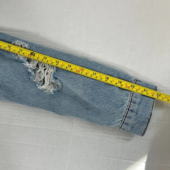 Topshop Moto Size 6 Oversized Very Distressed Light Wash Denim Jacket Blue - Picture 11 of 14
